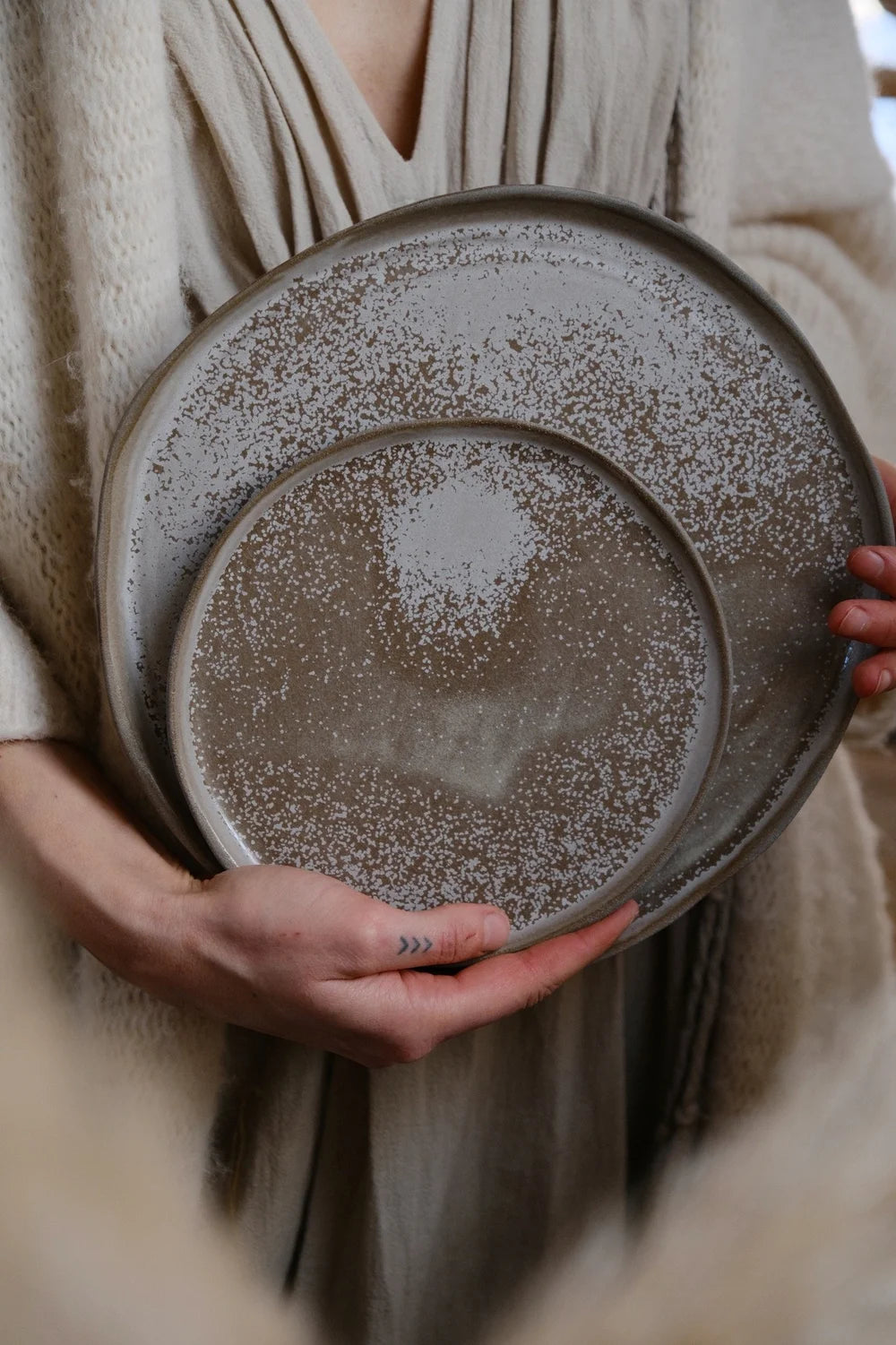 "STONE" Beige Matte/Glossy Crackle Ash-like Finish — Glasurpulver